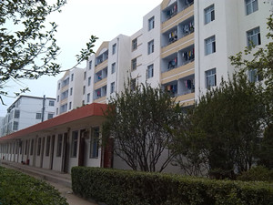 河北商贸学校宿舍照片 学校环境 第1张