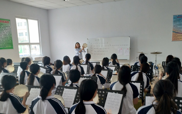 学前教育（双语教育方向） 专业设置 第2张