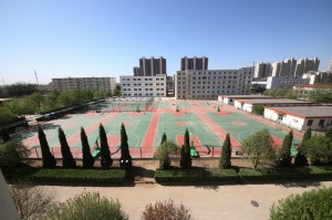 河北商贸学校乘车路线